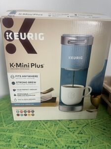 K-Mini Plus Keurig Coffee Machine